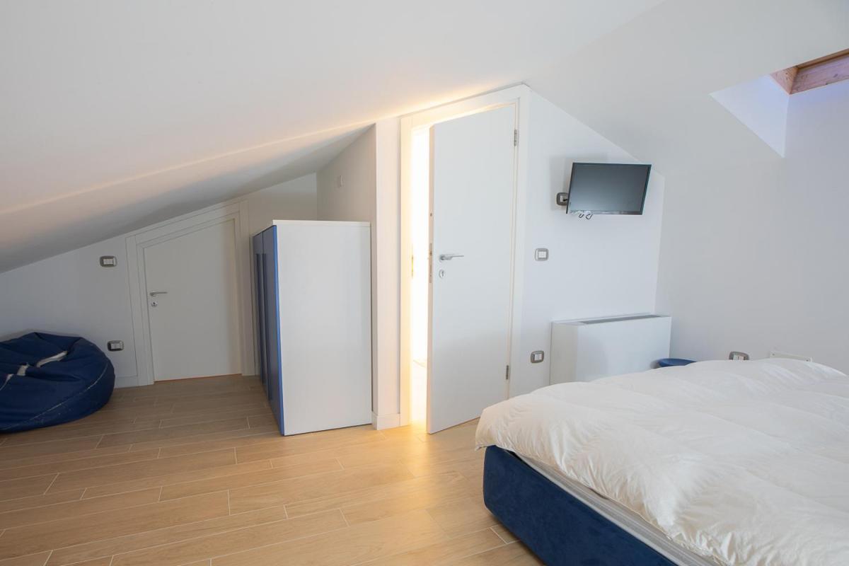 Portopiccolo Avolare Apartments In Borgo - Beach Included Сістьяна Номер фото