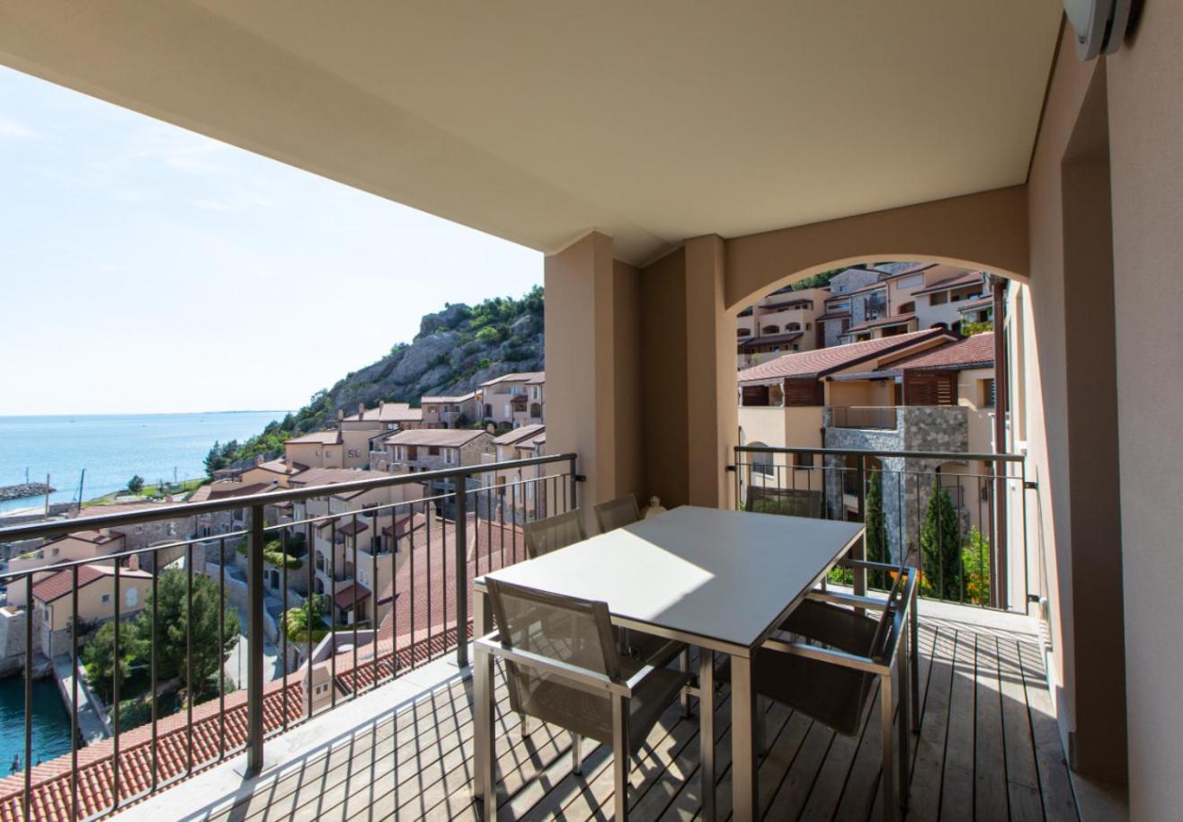 Portopiccolo Avolare Apartments In Borgo - Beach Included Сістьяна Номер фото